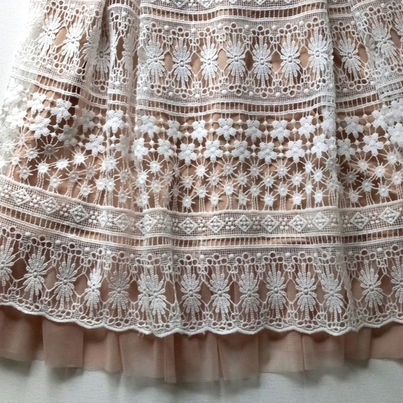 FRANCESAS White Nude DRESS Tulle Lace Skaters Size Medium - Picture 3 of 9